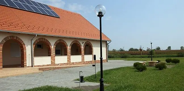 Ezen a képen a pihenőpark épülete látható